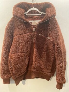 Wilfred Free - Teddy Bear 🧸 Coat
Oversized small as it is